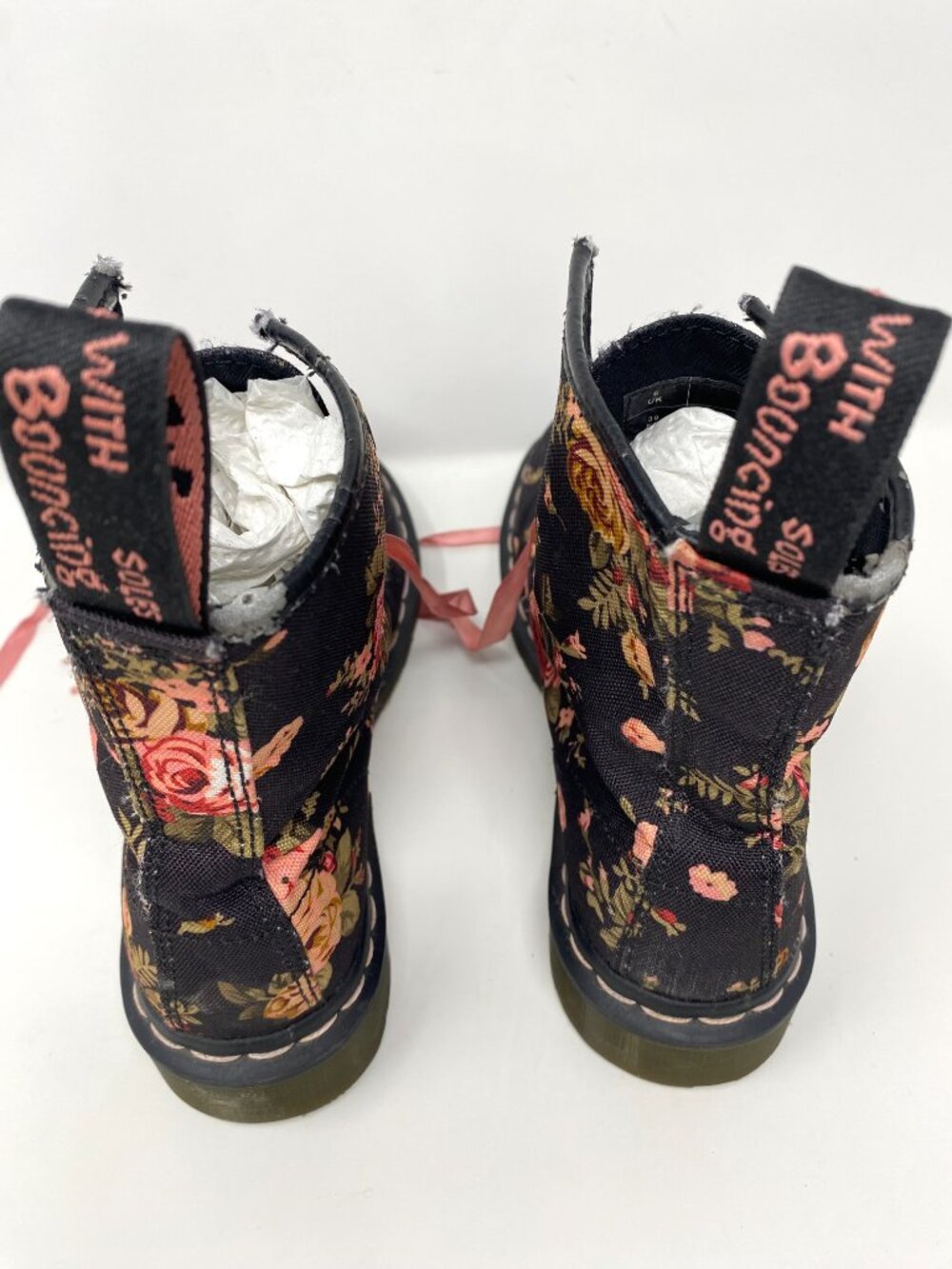 Dr. Martens Floral Lace-Up Boot in Victorian Rose 8 - Picture 7 of 12
